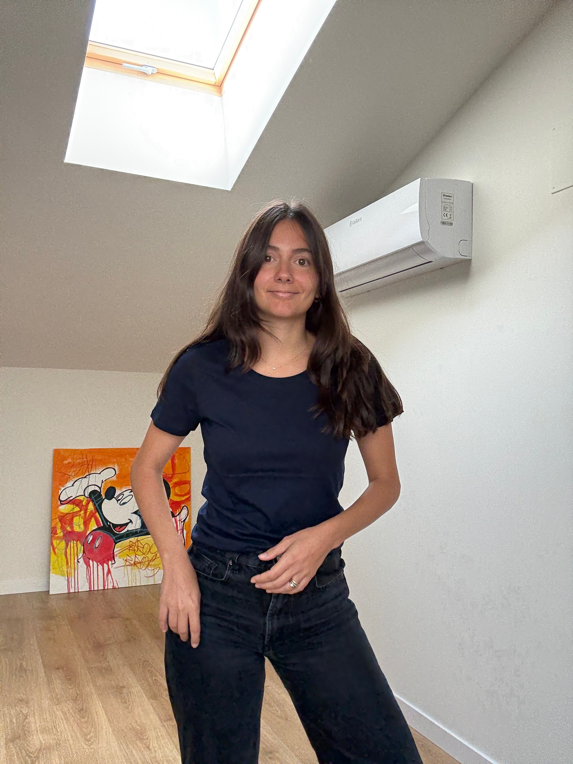 Camiseta Orgánica Cuello Abierto y Ajustada - 036-1